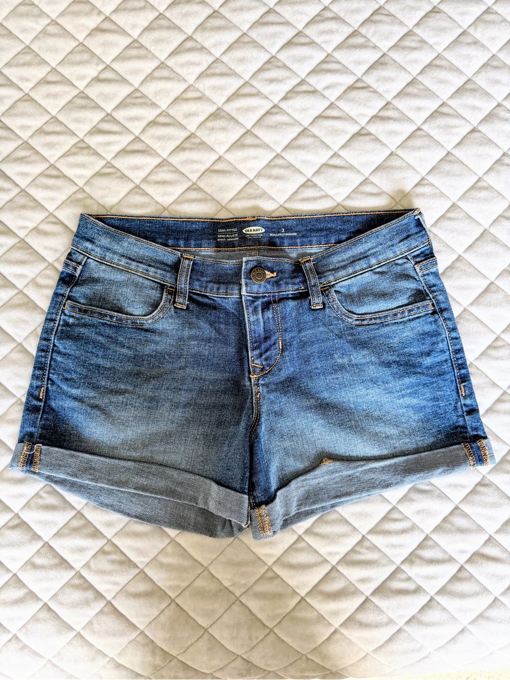 Old Navy medium wash denim shorts size 2